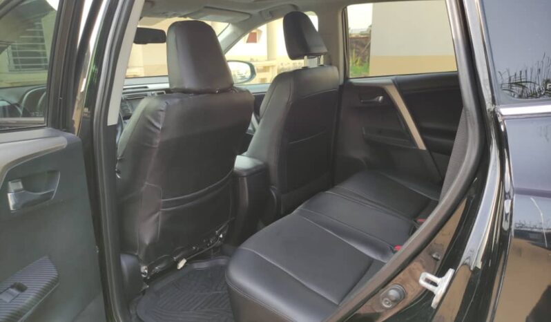 Toyota Rav4 Sport – 5 Seats full