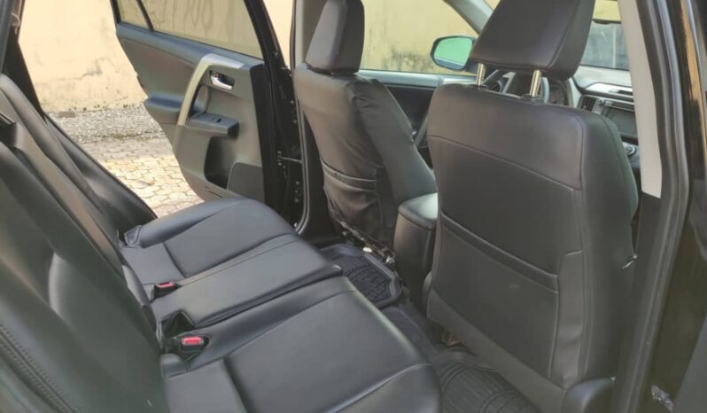 Toyota Rav4 Sport – 5 Seats full