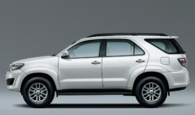 Toyota_-_Fortuner_-_2012_-_Side_View