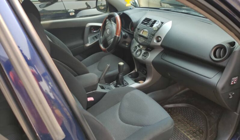Toyota Rav4 Sport – 5 Seats full